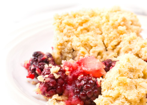 Blackberry and pear crumble